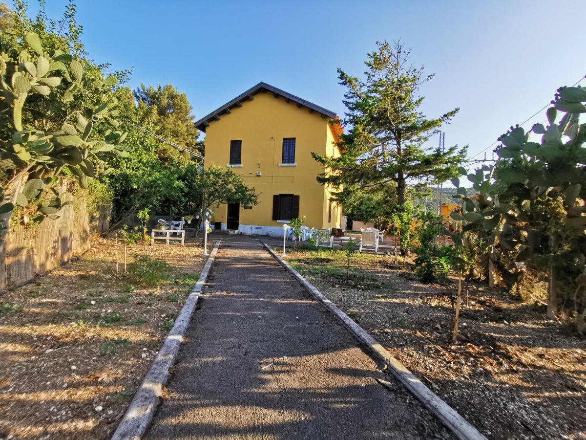 Le Case del Parco Peschici Extérieur photo
